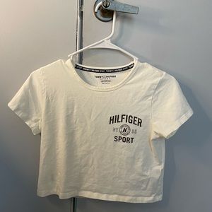 tommy hilfiger crop top